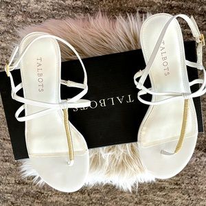 Haley Chalk sandal with gold details